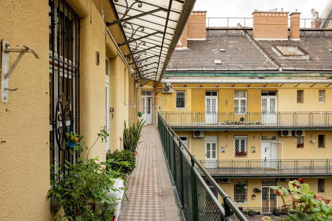 Penthouse In The Castle Apartment Budapest Exterior photo